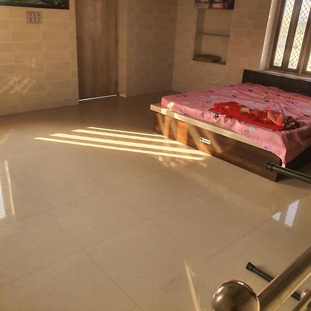 Maa Ambe International Hotel Barmer Екстериор снимка